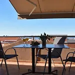 アパート T&t Sea View Apartment, Balcony, Barbecue, Parking ザダル