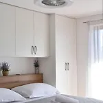 アパート T&t Sea View Apartment, Balcony, Barbecue, Parking ザダル