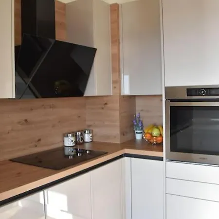 Lejlighed T&t Sea View Apartment, Balcony, Barbecue, Parking Zadar