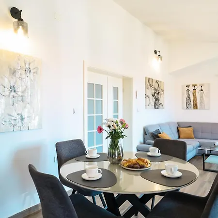 T&t Sea View Apartment, Balcony, Barbecue, Parking Apartamento *