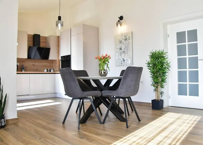 T&t Sea View Apartment, Balcony, Barbecue, Parking דירה