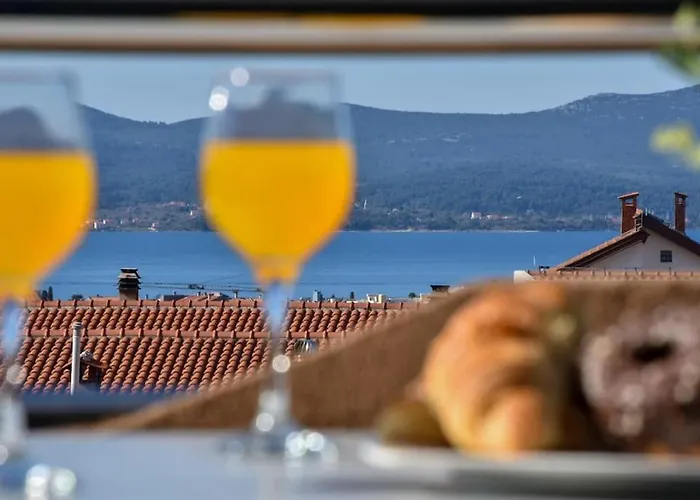 T&t Sea View Apartment, Balcony, Barbecue, Parking * זאדאר